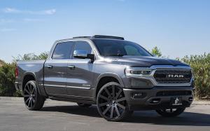 Ram 1500 Limited Crew Cab on Forgiato Wheels (Concavo) 2018 года